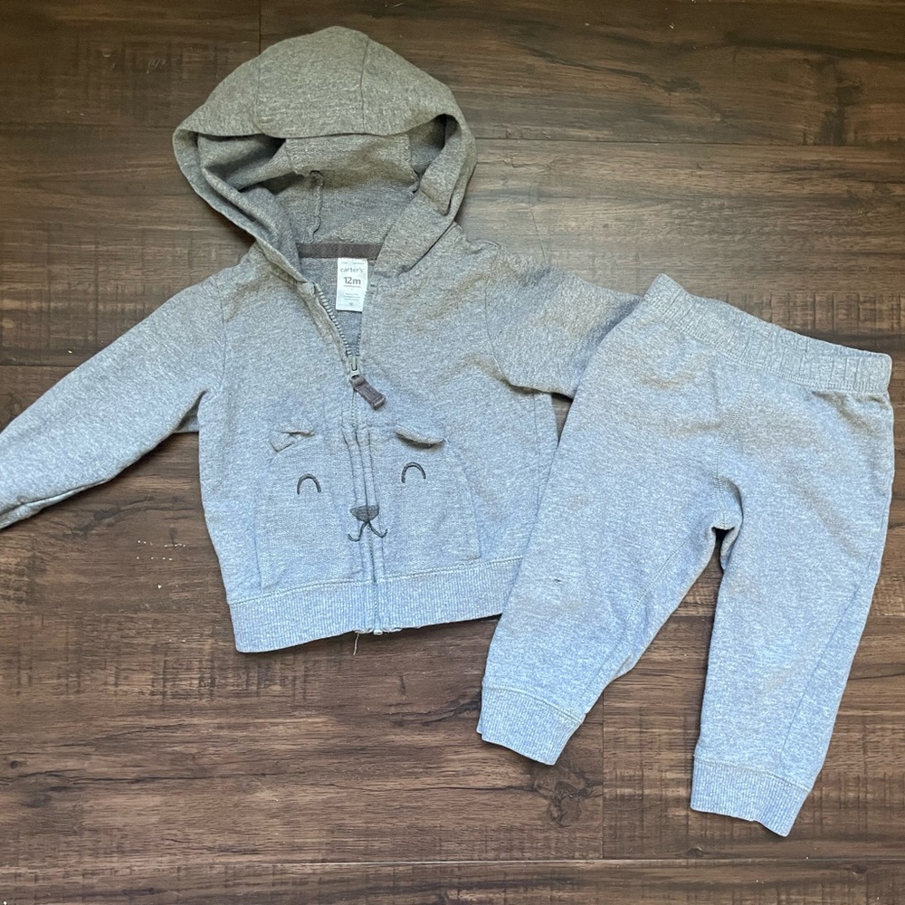 12M grey Carter’s sweatsuit/jogger